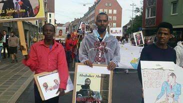 በጀርመን ሀገር የሚገኙ ኢትዪጲያዊያኖች የኮሚቴውን ፍርድ በመቃወም ለተከታታይ ቀናት ተቃውሟቸውን እያሰሙ መሆናቸው ታወቀ