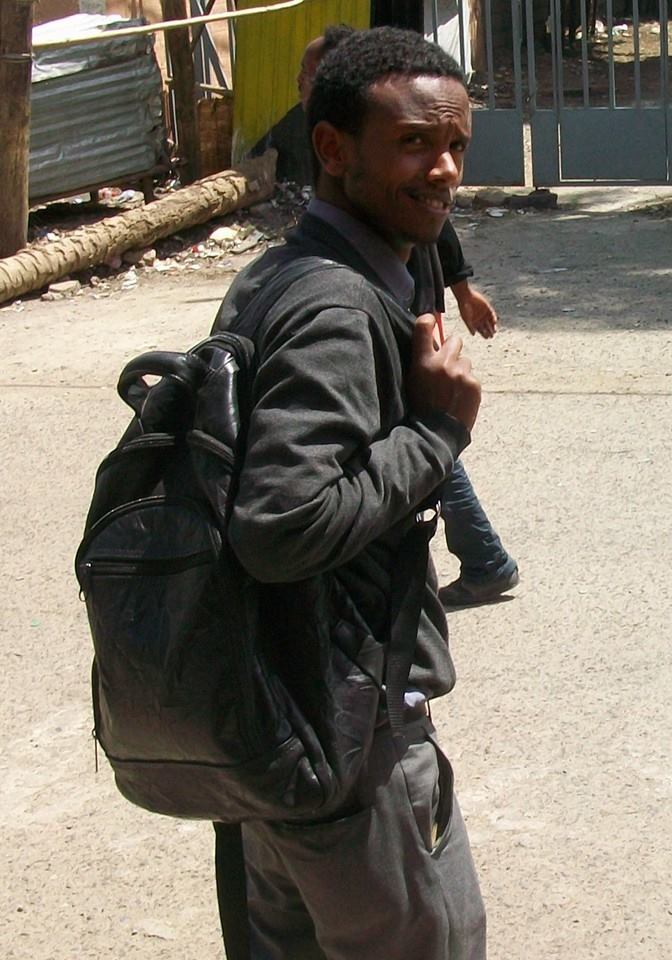 ሠላማዊ ትግል ስንል? በፍቃዱ ዘ ኃይሉ