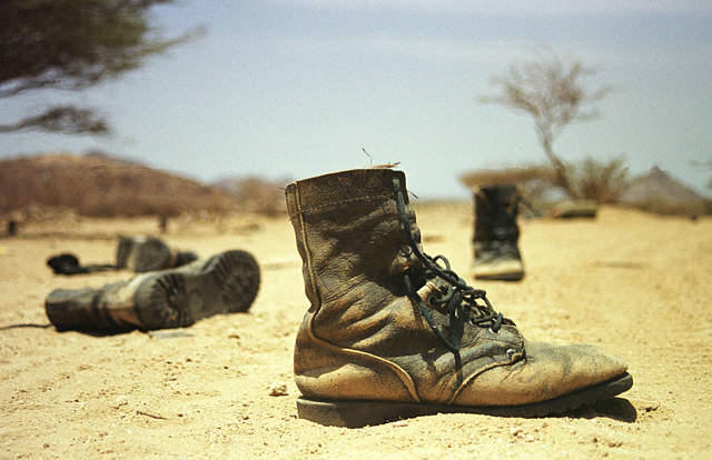 በሶማሊያ ስለዘመተው ጦር ማብራሪያ እንዲሰጣቸው የሰራዊቱ አባላት ጠይቁ::በወያኔ ጁንታ እና በመከላከያ ሰራዊት መካከል አለመተማመን እና ጥርጣሬው መስፋቱ ተሰማ:: ‪