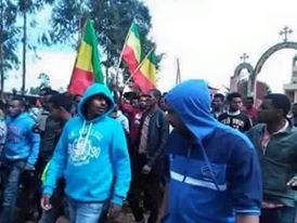 ከሰልፉ በኋላ በደብረ ማርቆስ ቀበሌ 03 ጽ/ቤት ወጣቶች በገፍ ታስረዋል