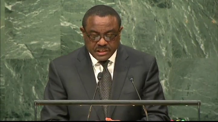 የሕወሓት አሻንጉሊት ሃይለማርያም ደሳለኝ ሃሳብን በነጻነት መግለጽንና የማህበራዊ ሚዲያን እንቅስቃሴ በመቃወም በተመድ ጠቅላላ ጉባዔ  ላይ ንግ ግር ኣደረጉ።